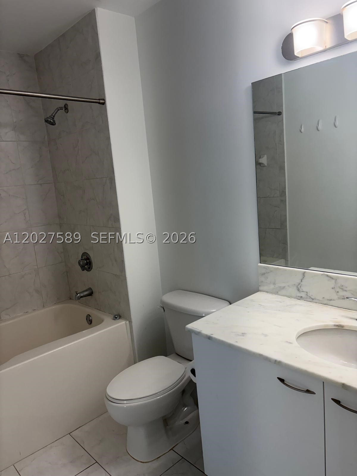 133 NE 2nd Ave #913, Miami FL 33132