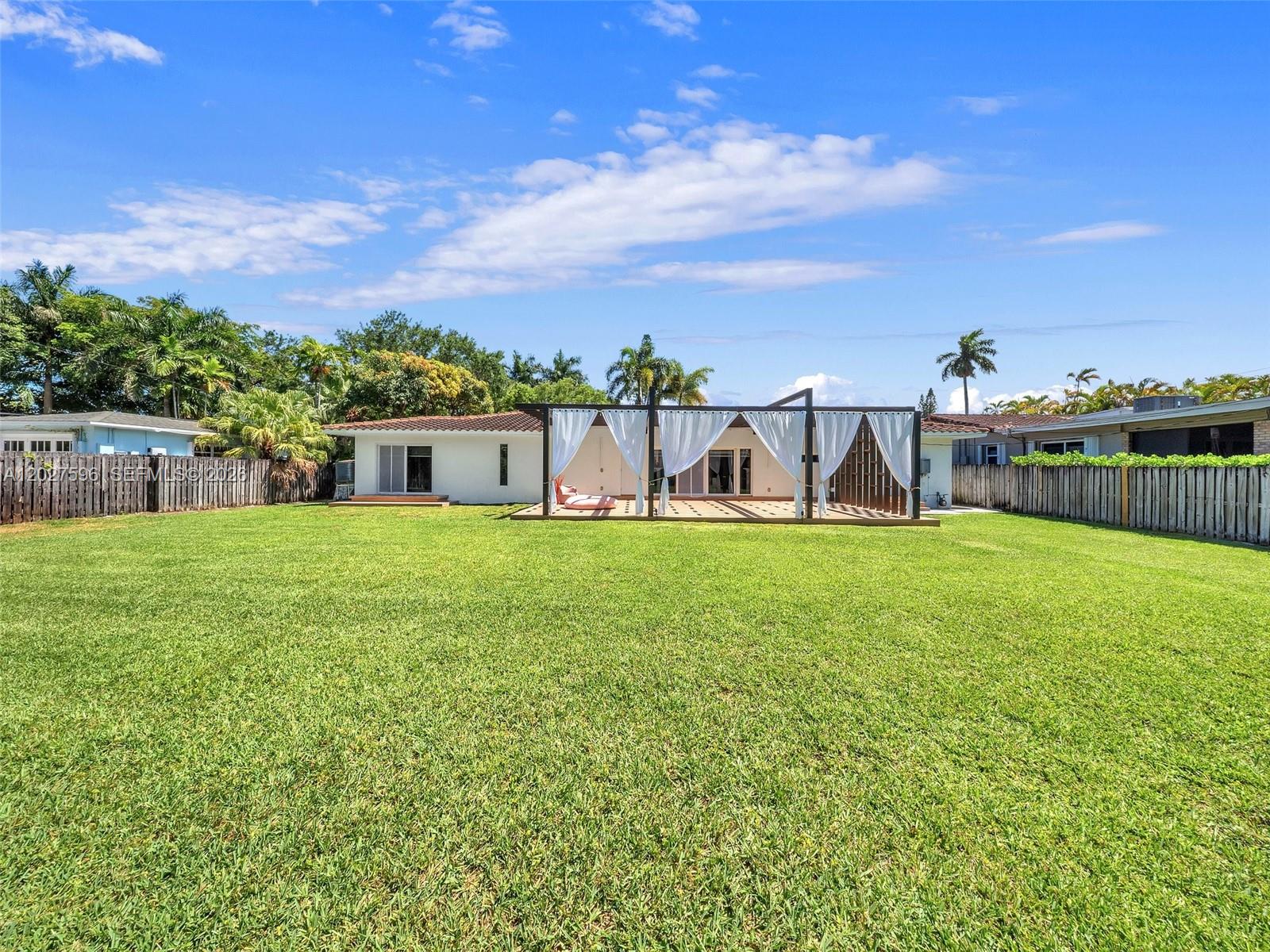 1141 Adams St, Hollywood FL 33019