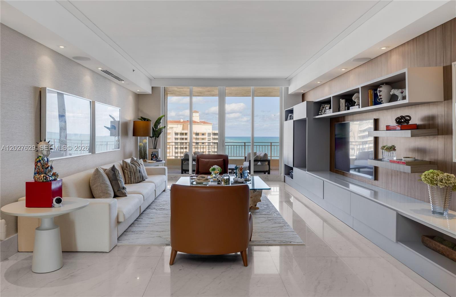799 Crandon Blvd #PH-8, Key Biscayne FL 33149