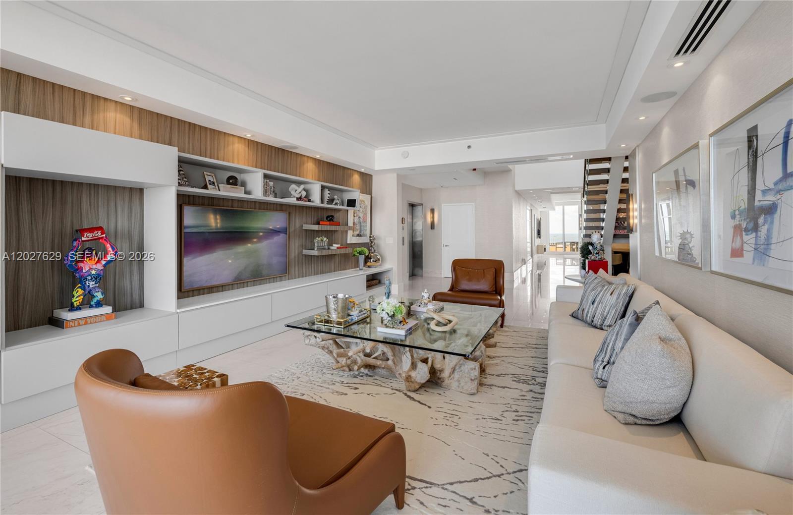 799 Crandon Blvd #PH-8, Key Biscayne FL 33149