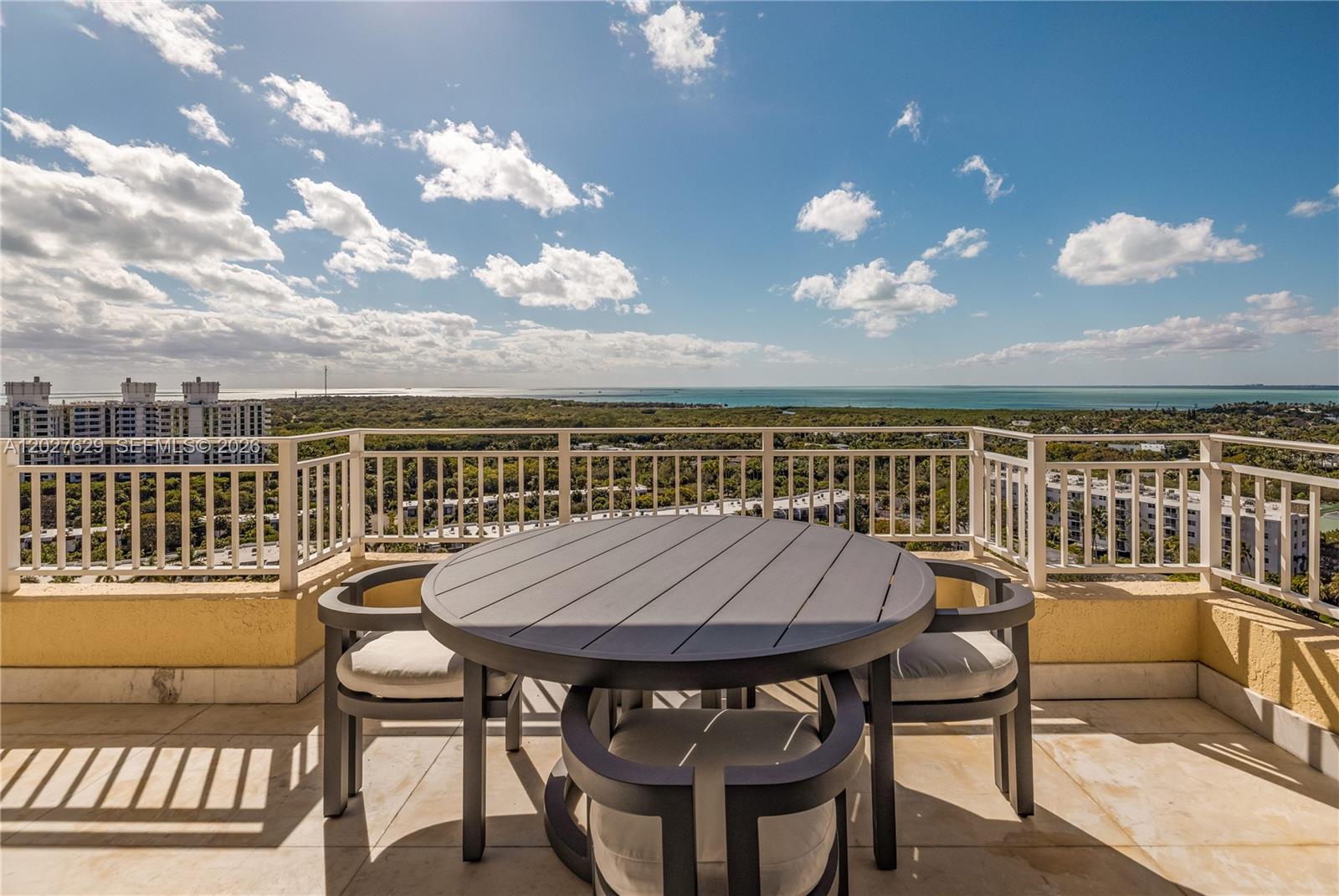 799 Crandon Blvd #PH-8, Key Biscayne FL 33149