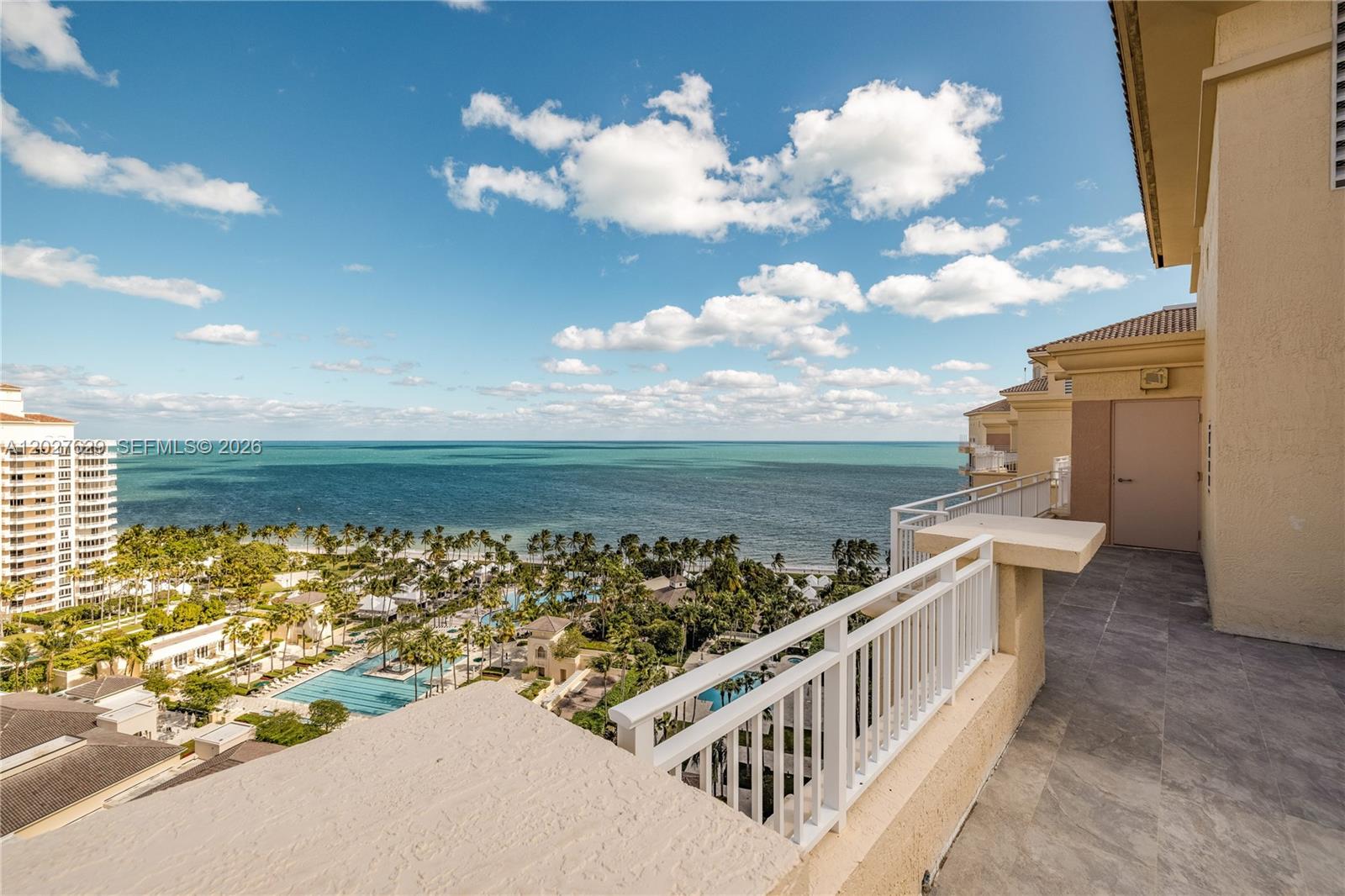 799 Crandon Blvd #PH-8, Key Biscayne FL 33149