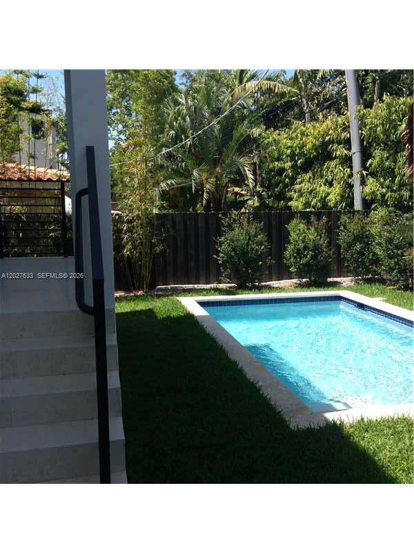 474 Fernwood Rd #474, Key Biscayne FL 33149