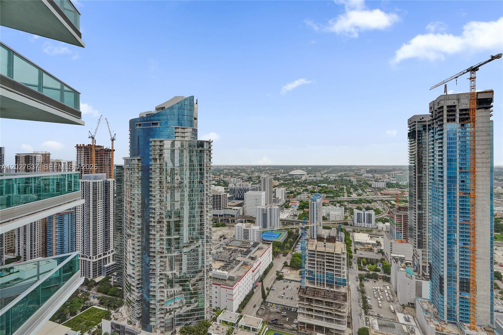 900 Biscayne Blvd #5412, Miami FL 33132