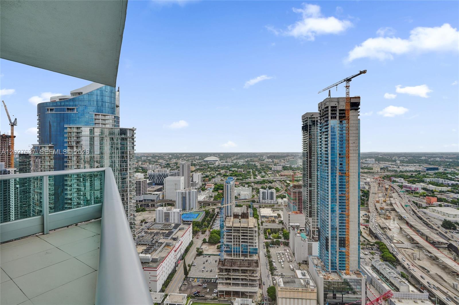 900 Biscayne Blvd #5412, Miami FL 33132