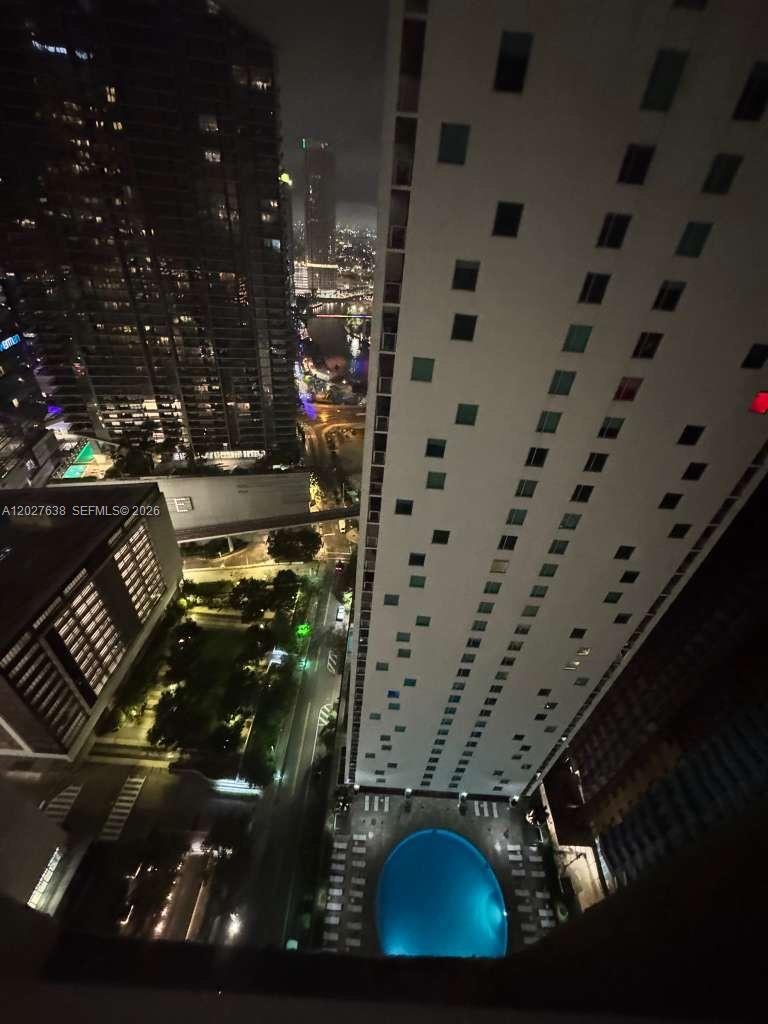 500 Brickell Ave #3910, Miami FL 33131