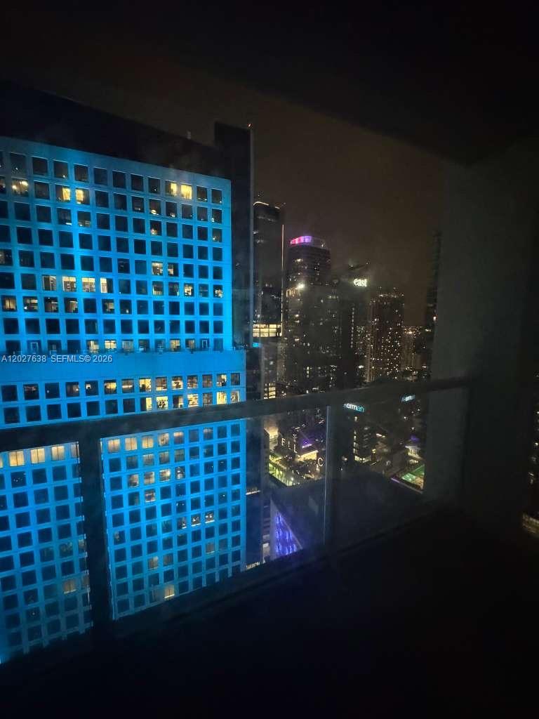 500 Brickell Ave #3910, Miami FL 33131