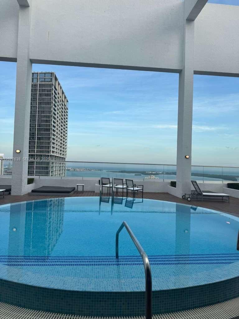 500 Brickell Ave #3910, Miami FL 33131