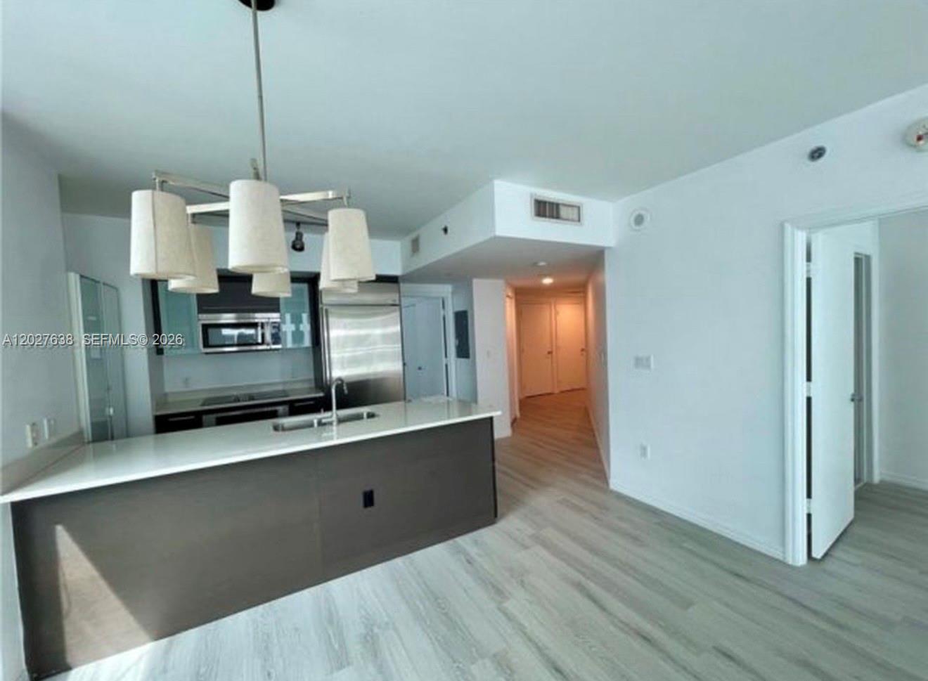 500 Brickell Ave #3910, Miami FL 33131