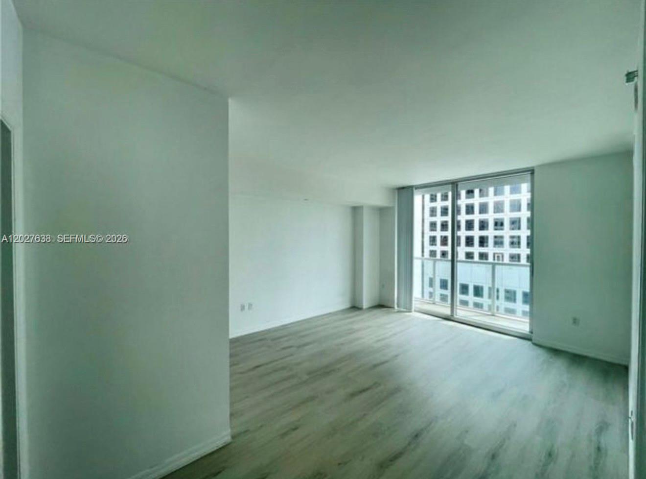500 Brickell Ave #3910, Miami FL 33131