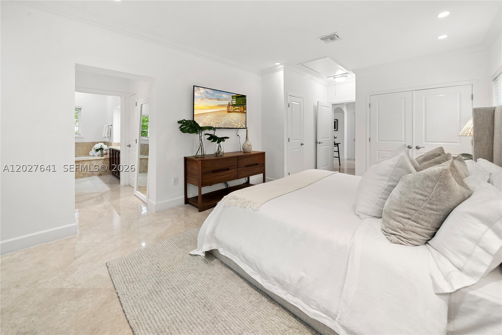 1776 Michigan Ave, Miami Beach FL 33139