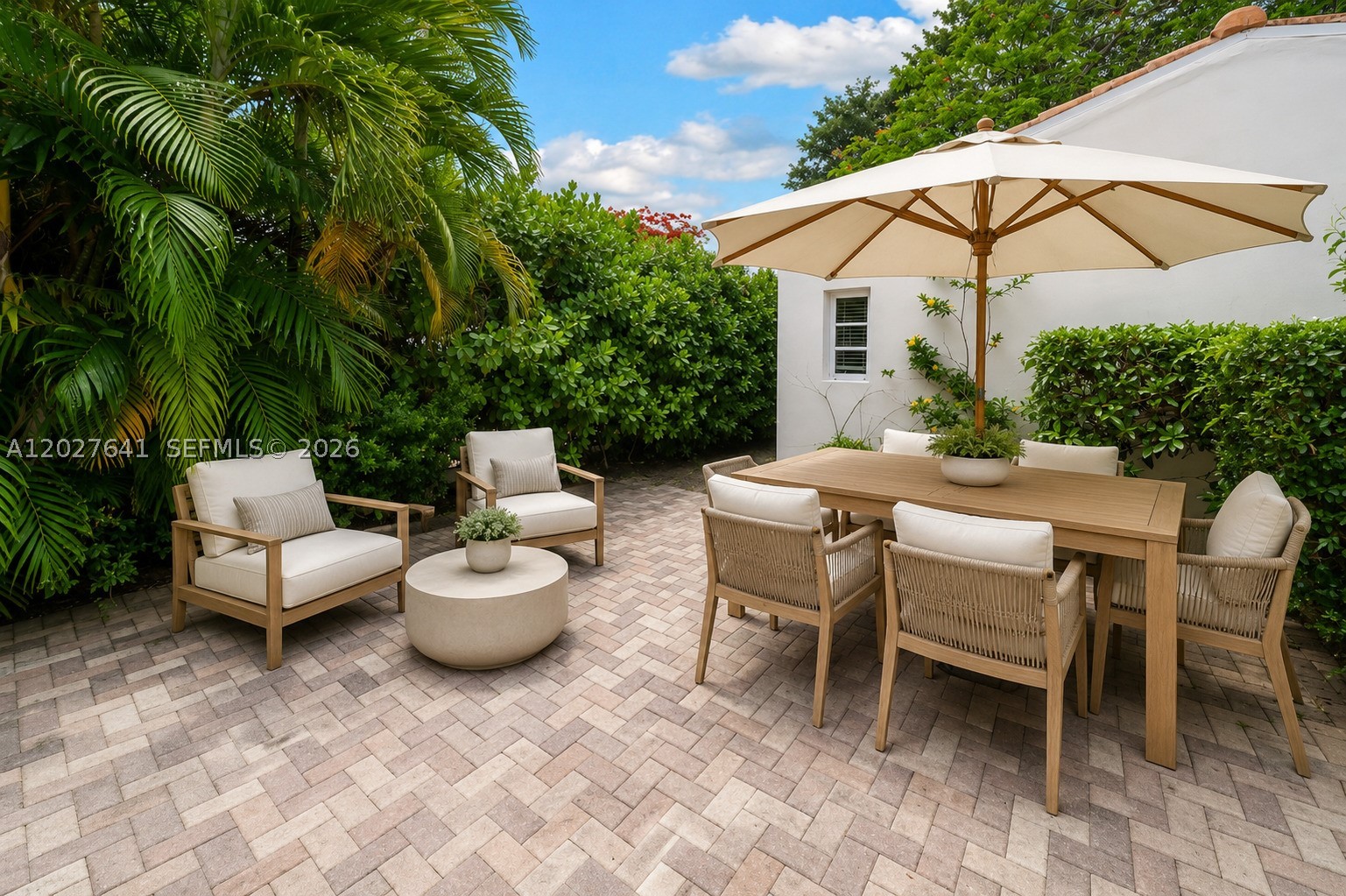 1776 Michigan Ave, Miami Beach FL 33139
