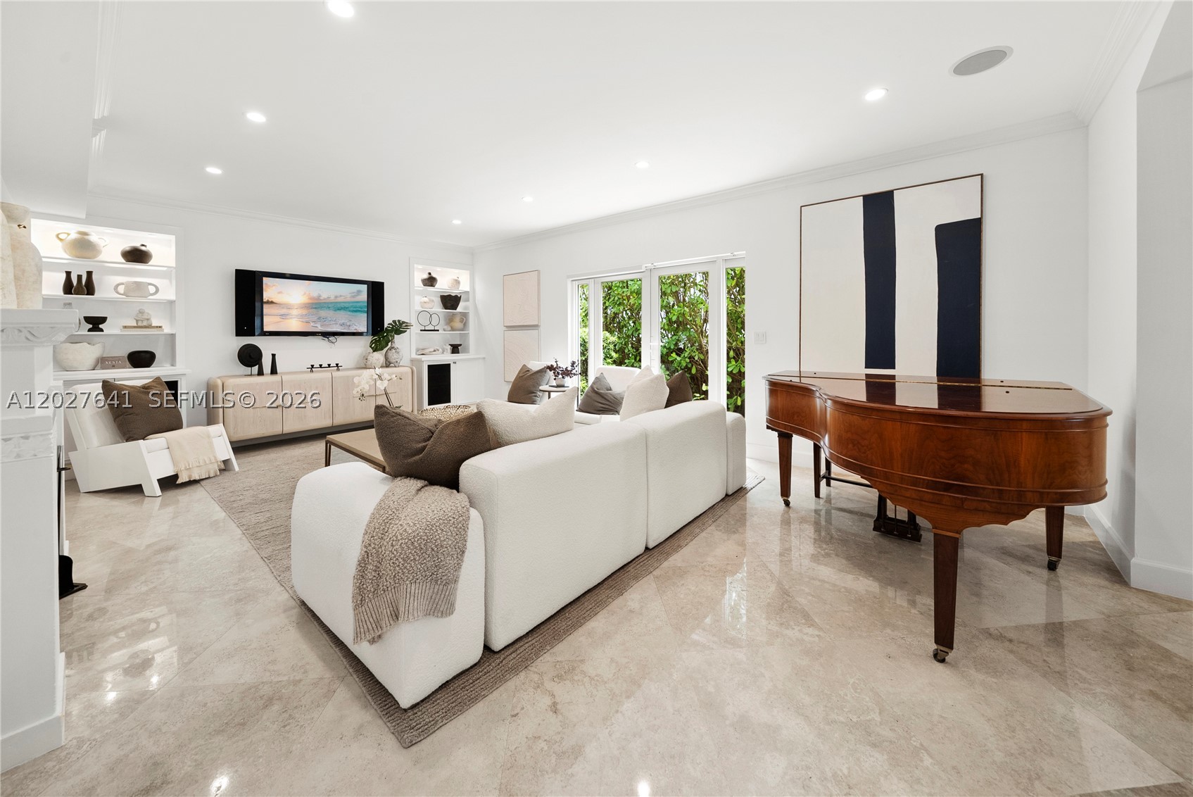 1776 Michigan Ave, Miami Beach FL 33139