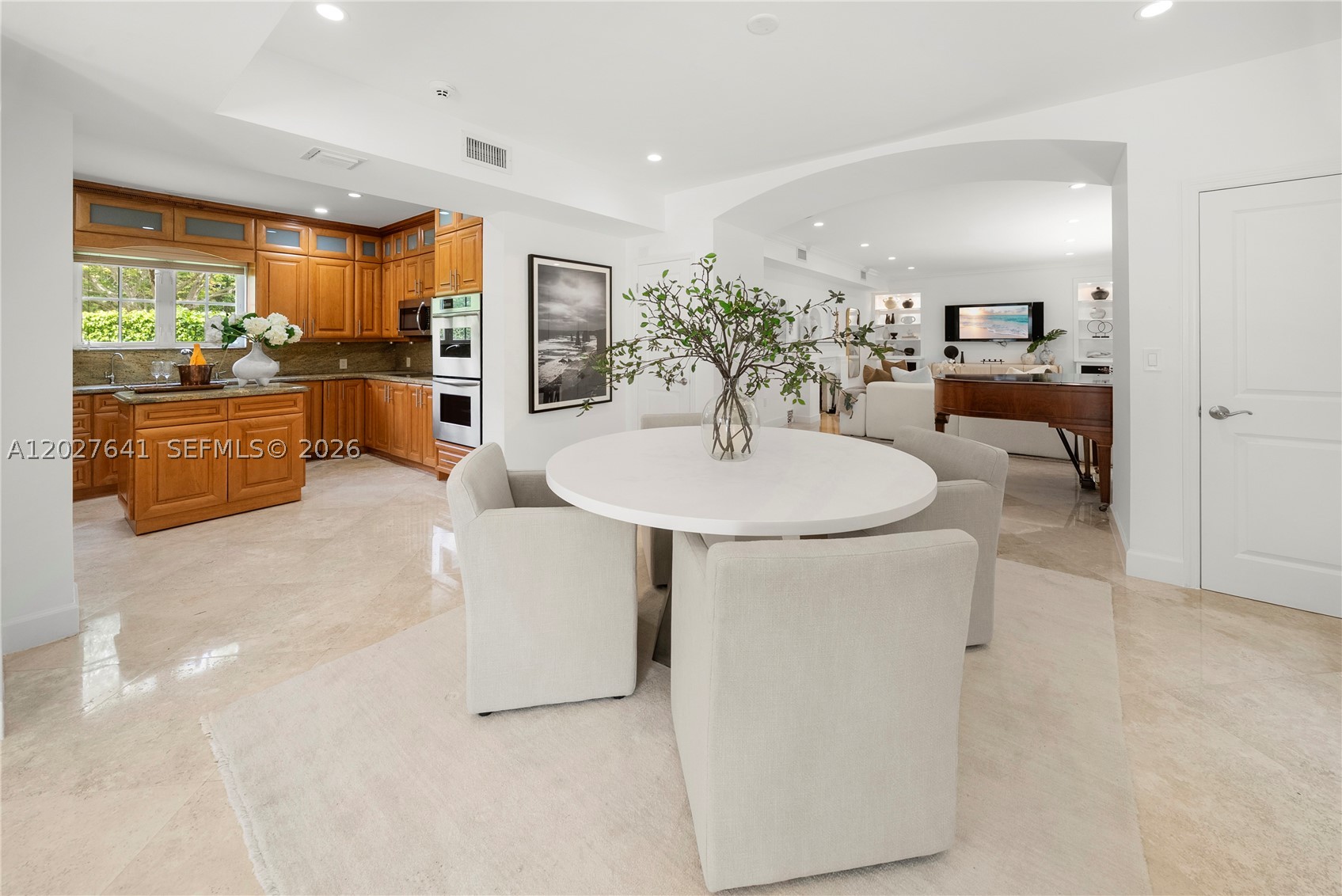 1776 Michigan Ave, Miami Beach FL 33139