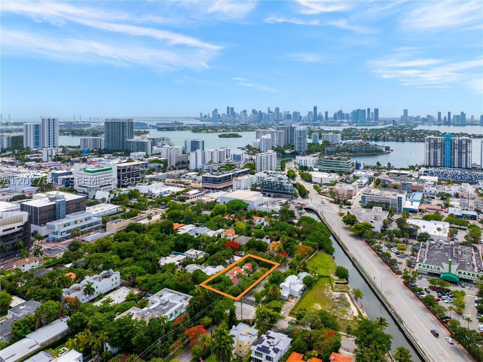 1776 Michigan Ave, Miami Beach FL 33139
