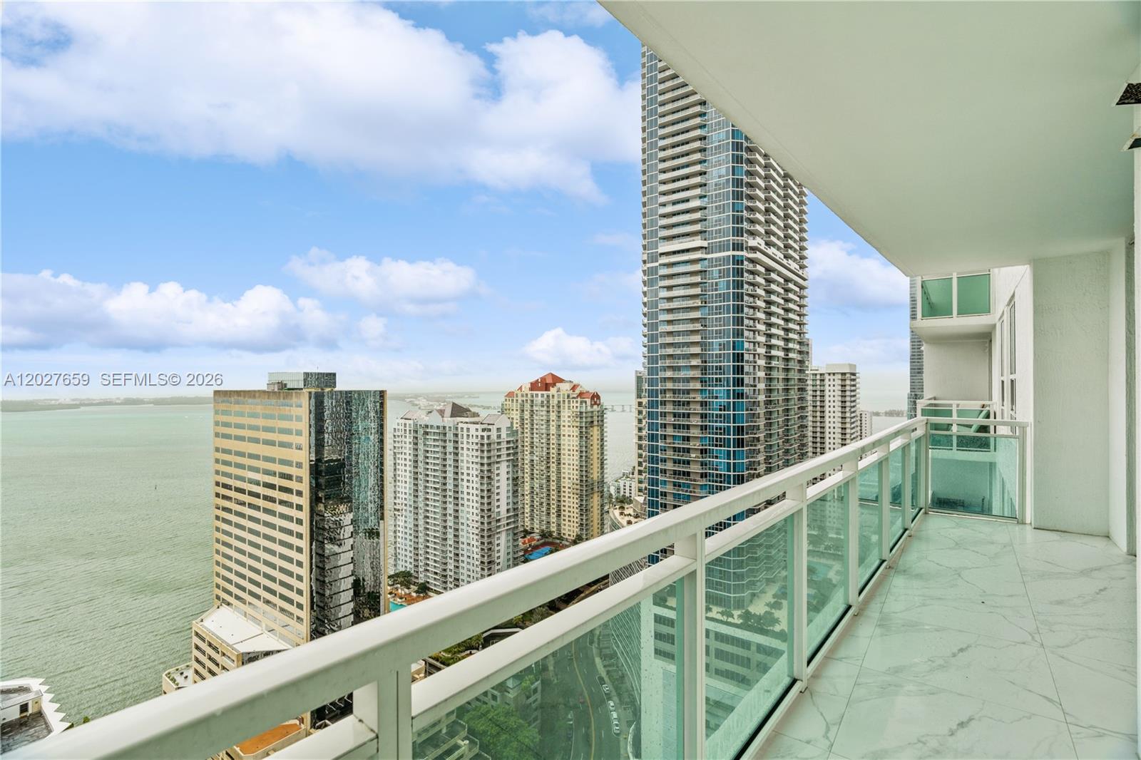 951 Brickell Ave #3706, Miami FL 33131