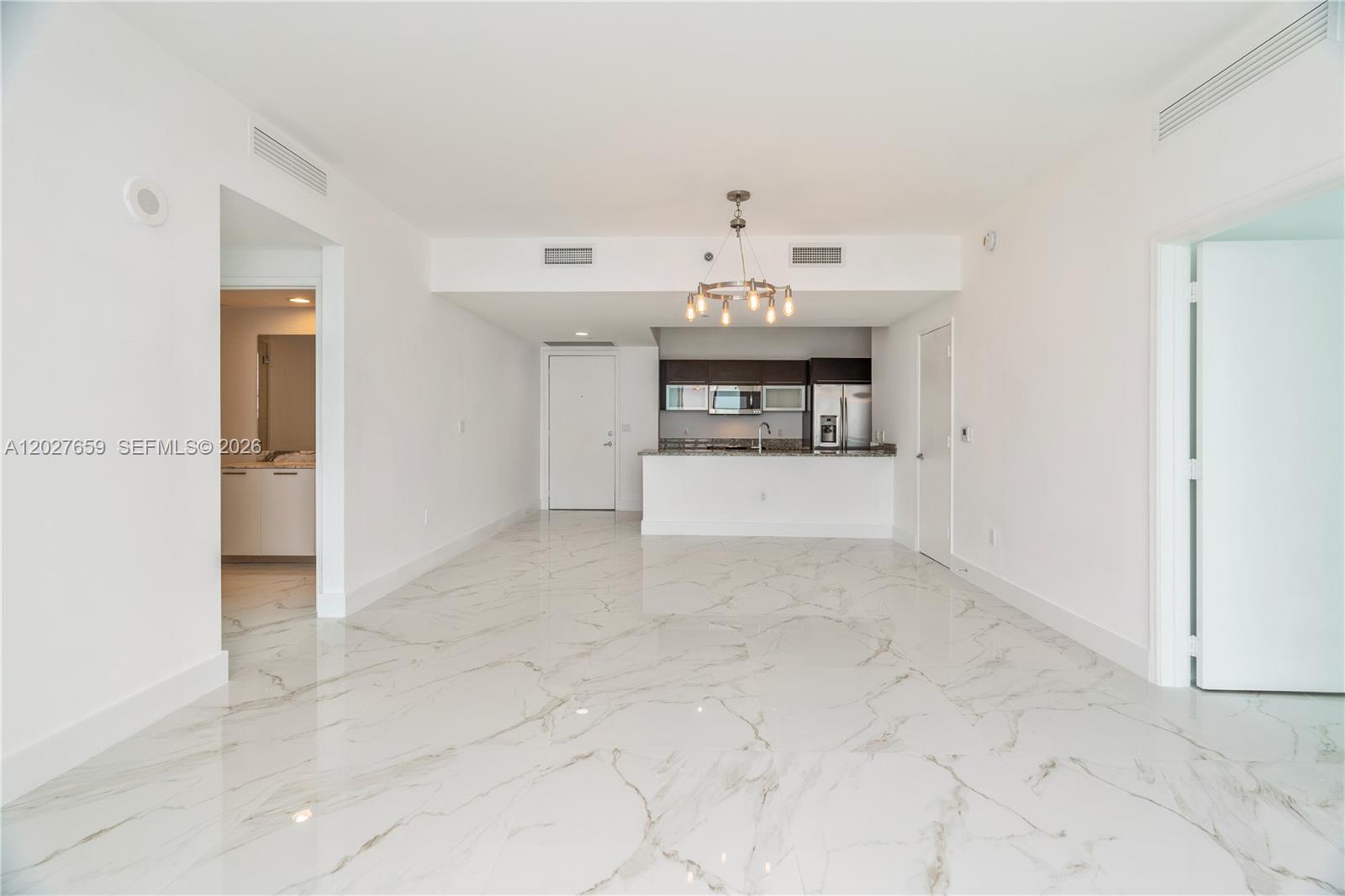 951 Brickell Ave #3706, Miami FL 33131