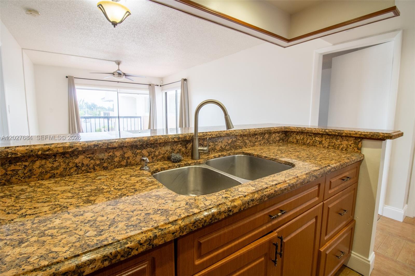 995 SW 84th Ave #408, Miami FL 33144