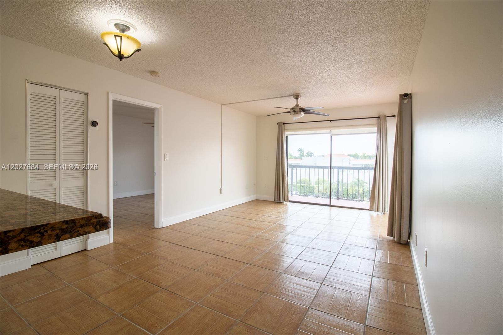995 SW 84th Ave #408, Miami FL 33144