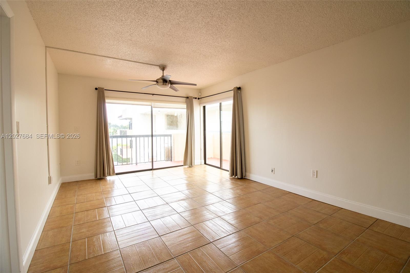 995 SW 84th Ave #408, Miami FL 33144