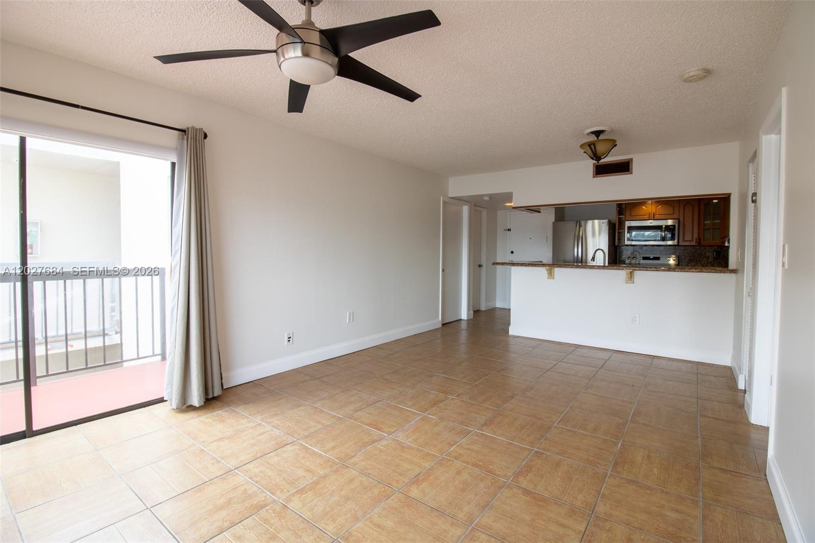 995 SW 84th Ave #408, Miami FL 33144