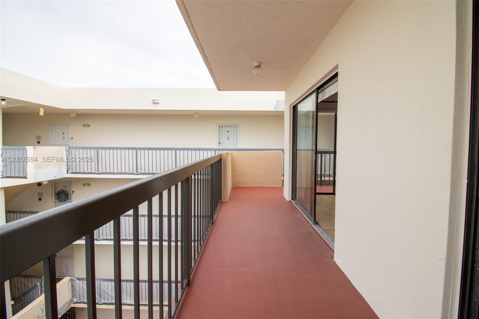 995 SW 84th Ave #408, Miami FL 33144