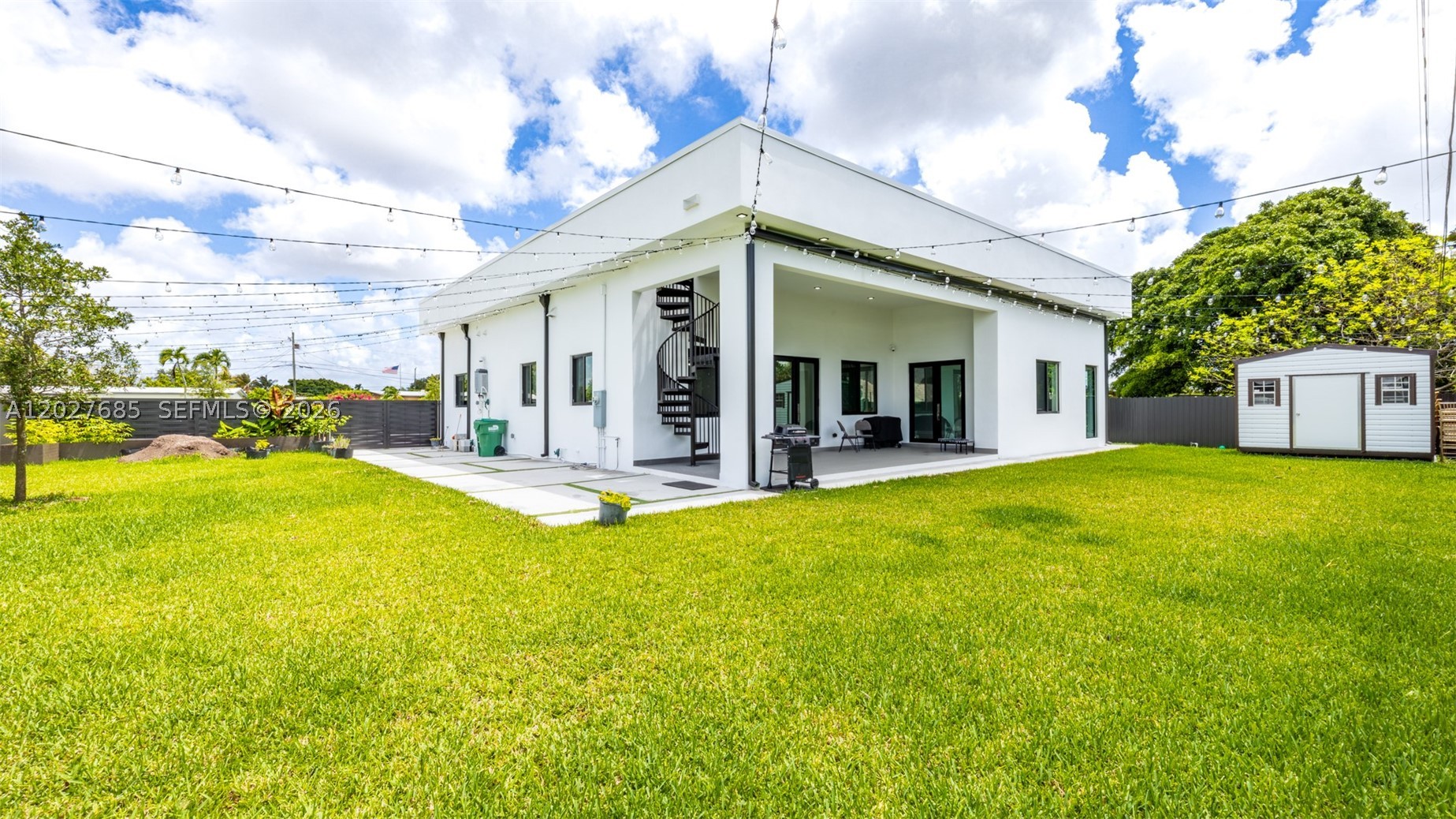 11450 SW 59th Ter, Miami FL 33173