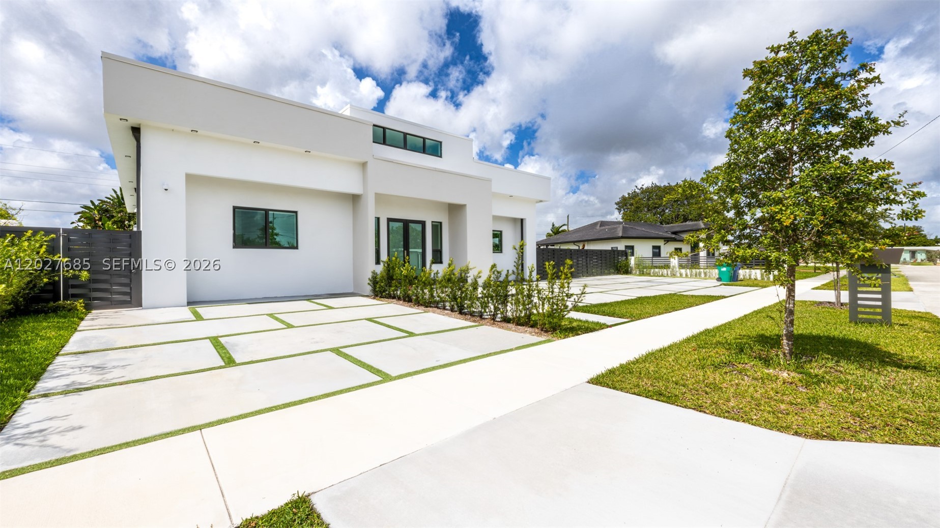 11450 SW 59th Ter, Miami FL 33173