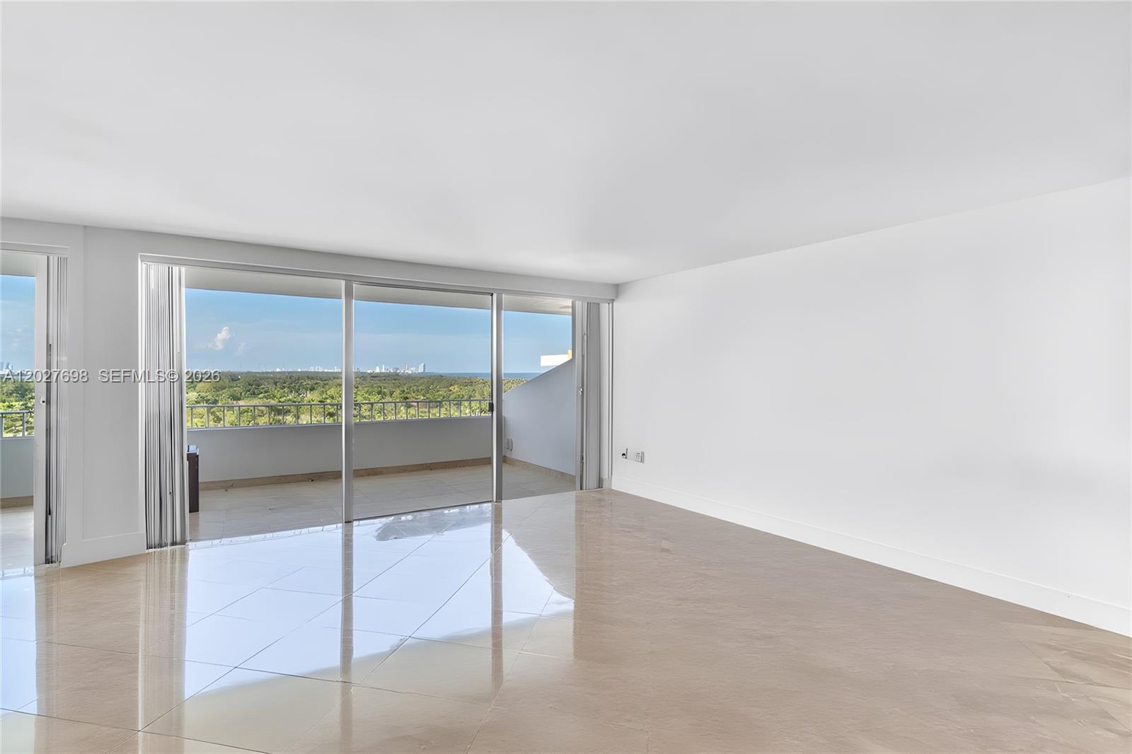 199 Ocean Lane Dr #1210, Key Biscayne FL 33149