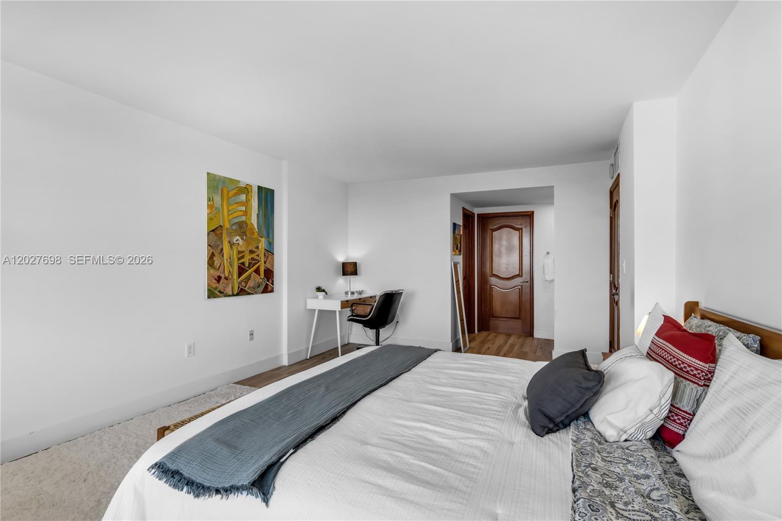199 Ocean Lane Dr #1210, Key Biscayne FL 33149