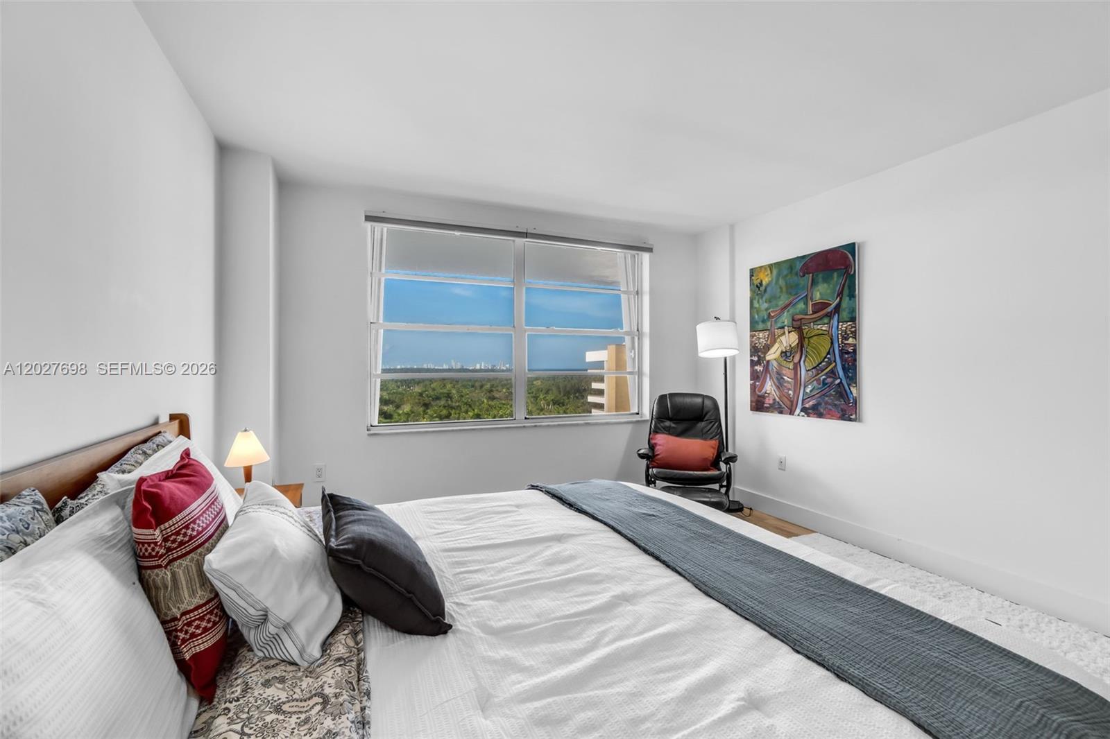 199 Ocean Lane Dr #1210, Key Biscayne FL 33149