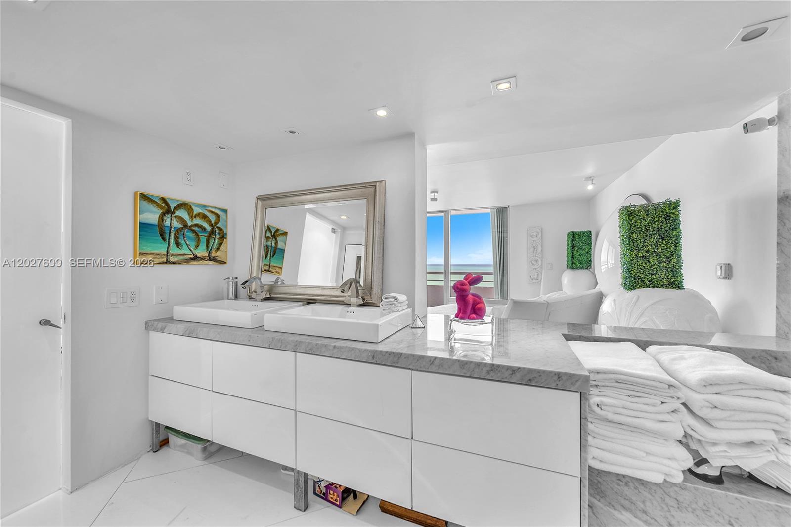 400 S Pointe Dr #2310, Miami Beach FL 33139