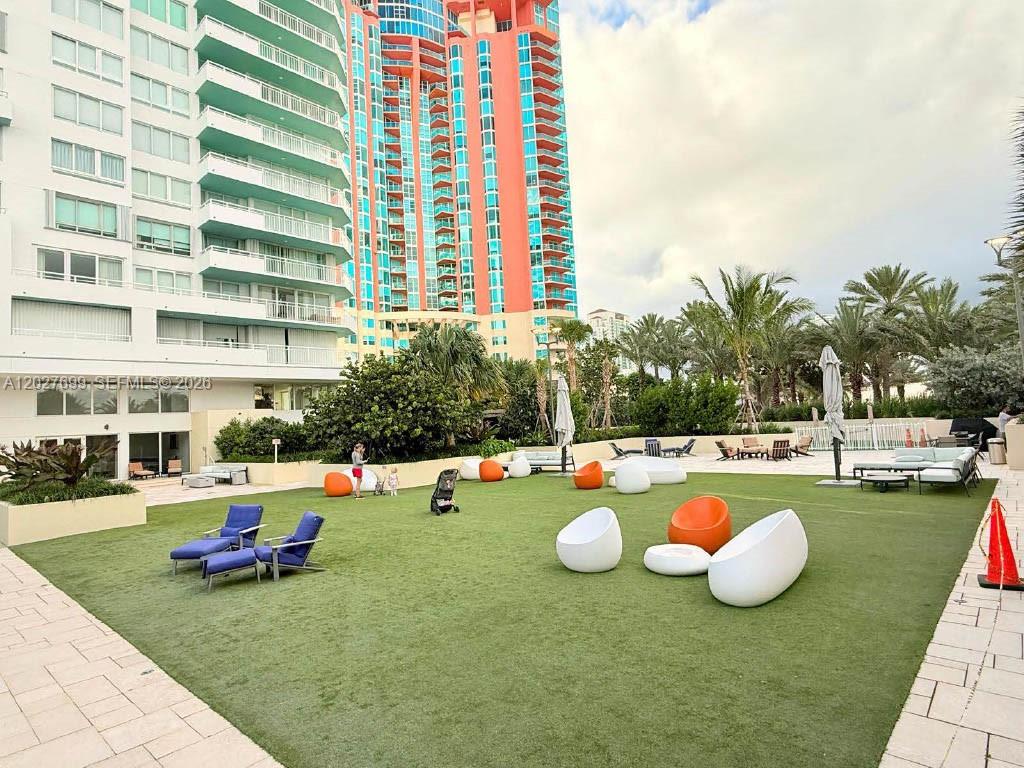 400 S Pointe Dr #2310, Miami Beach FL 33139