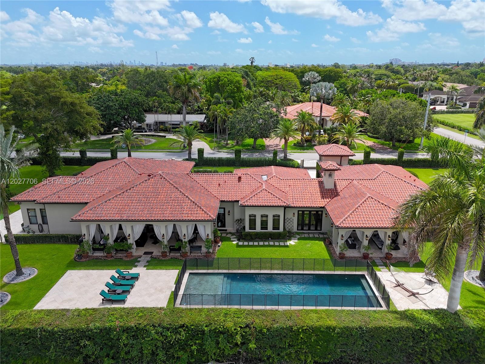 6500 SW 99th Ave, Miami FL 33173