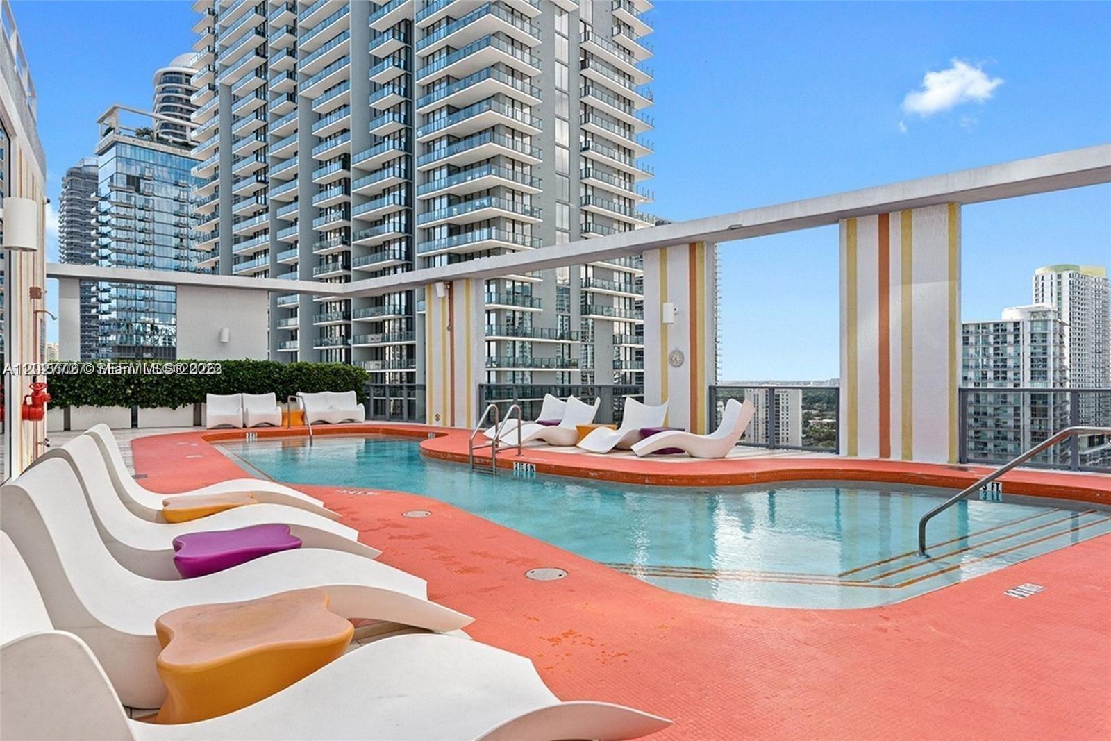 31 SE 6th St #505, Miami FL 33131