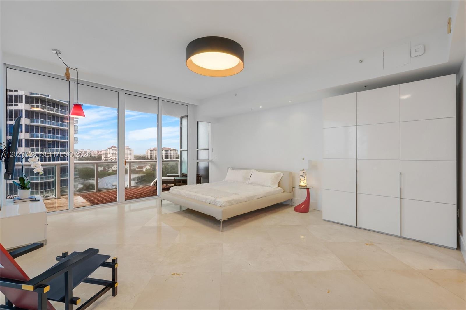 50 S Pointe Dr #903, Miami Beach FL 33139
