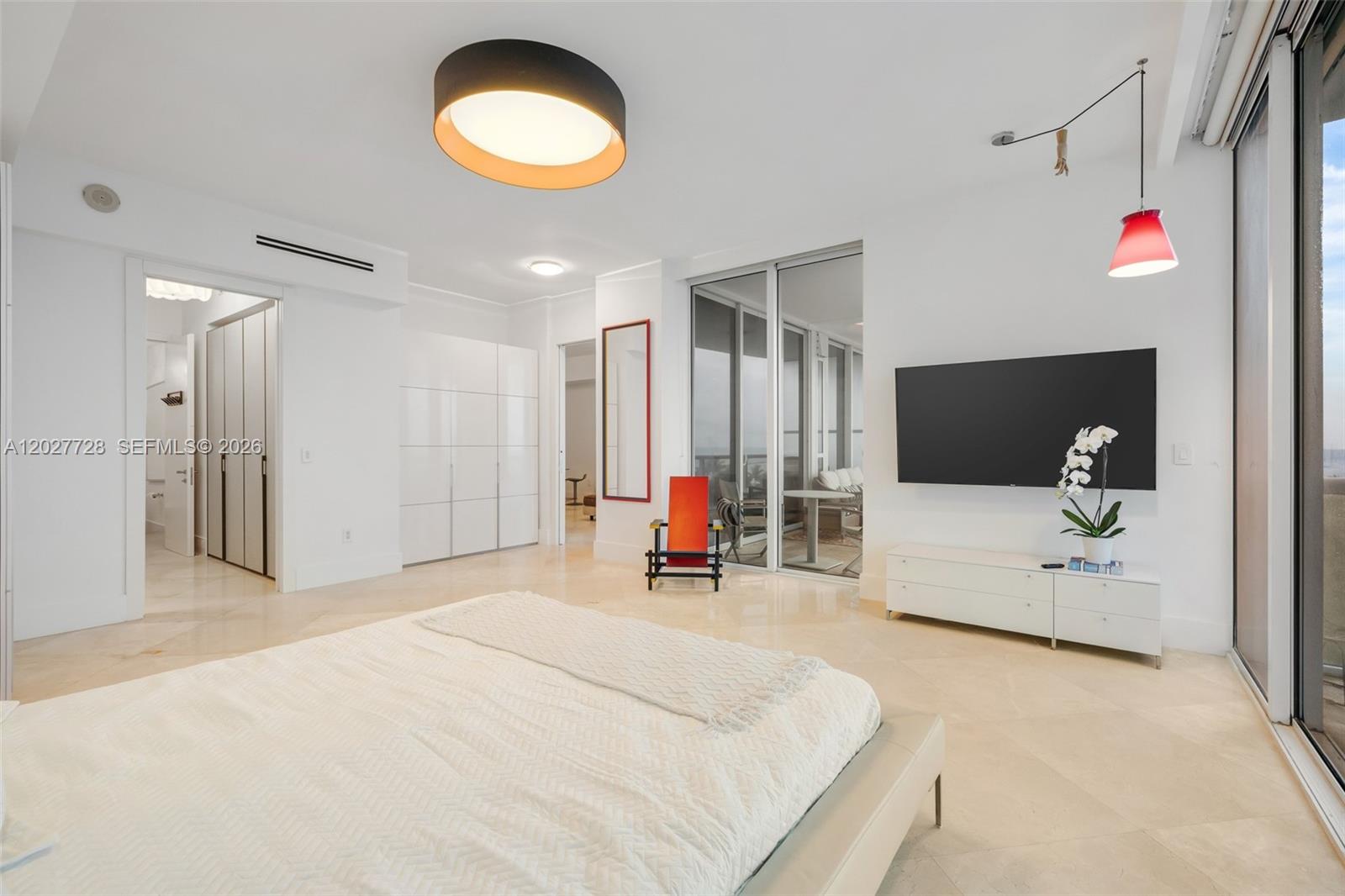 50 S Pointe Dr #903, Miami Beach FL 33139