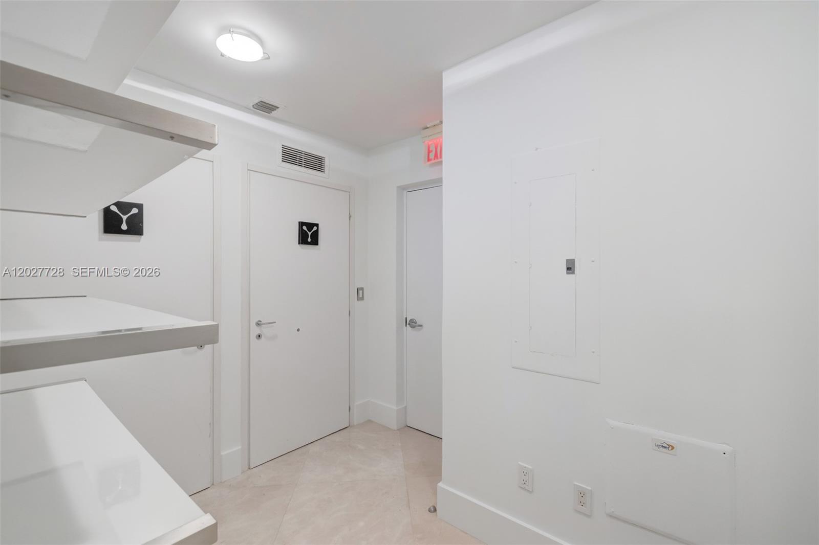 50 S Pointe Dr #903, Miami Beach FL 33139