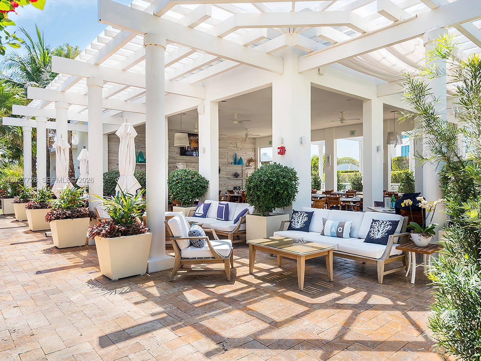 50 S Pointe Dr #903, Miami Beach FL 33139