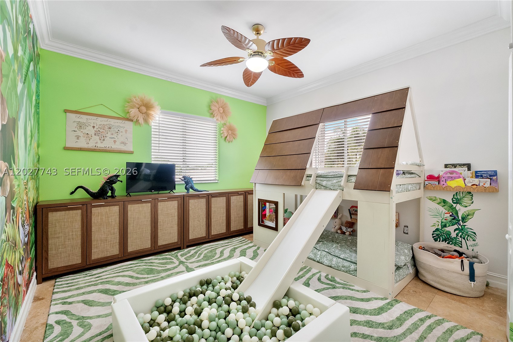 16732 NW 89th Pl, Miami Lakes FL 33018