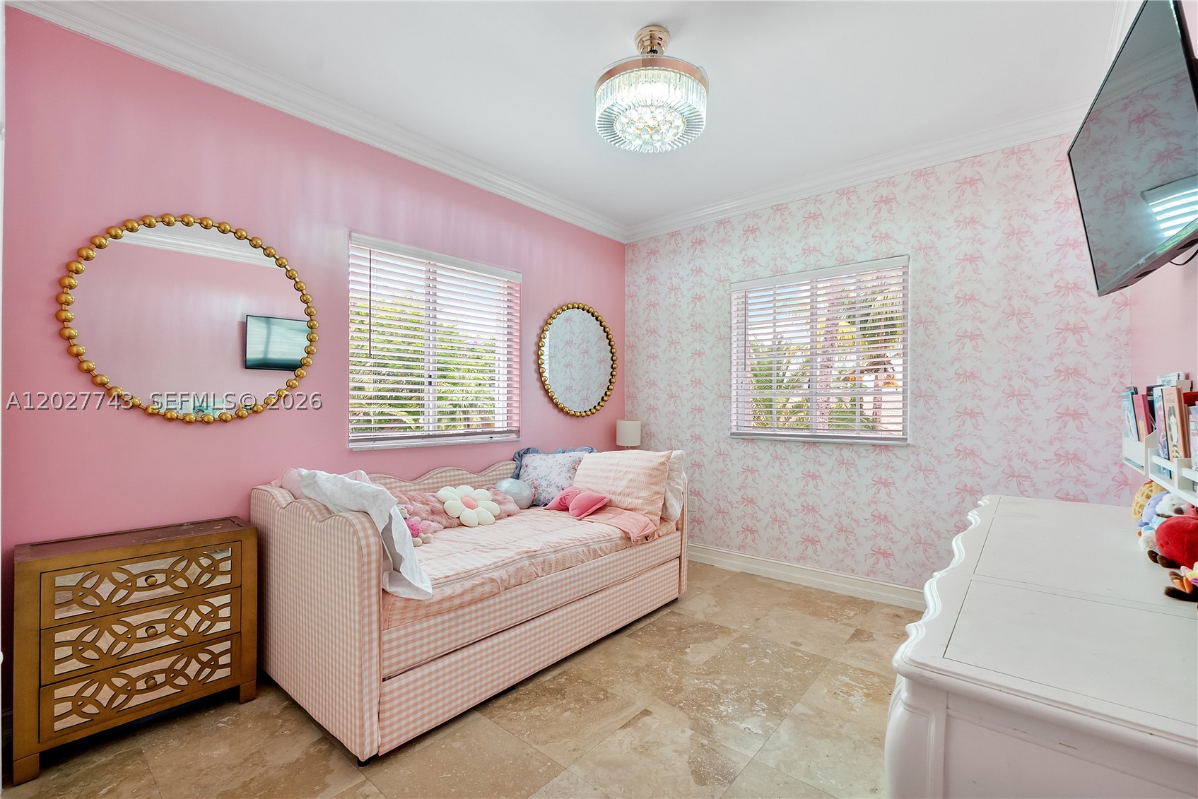 16732 NW 89th Pl, Miami Lakes FL 33018