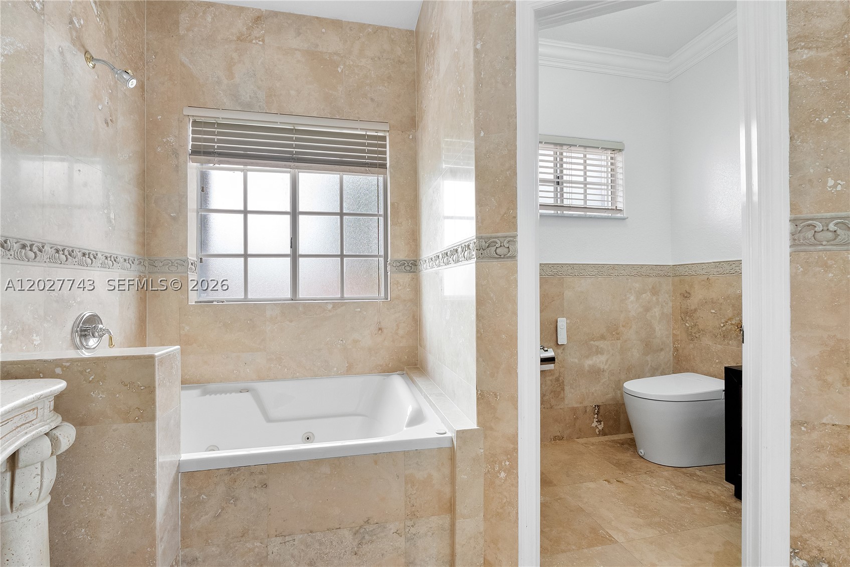 16732 NW 89th Pl, Miami Lakes FL 33018
