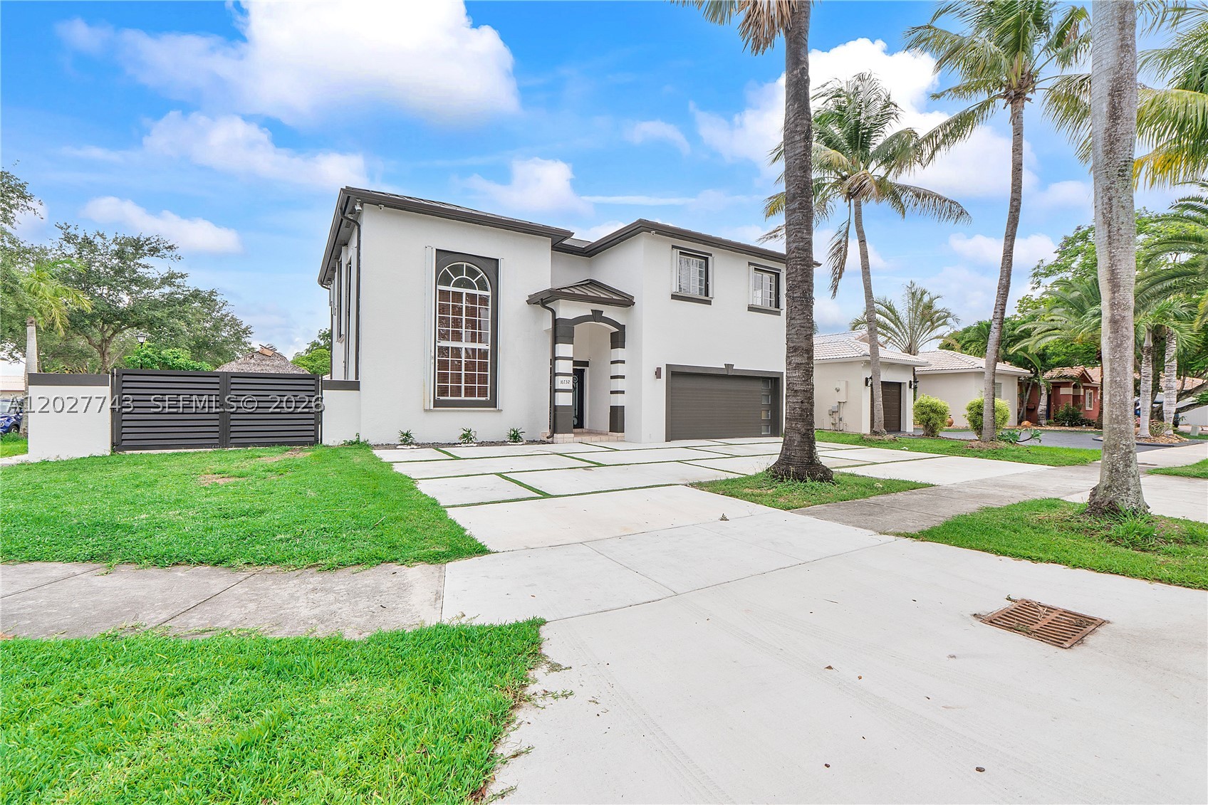 16732 NW 89th Pl, Miami Lakes FL 33018