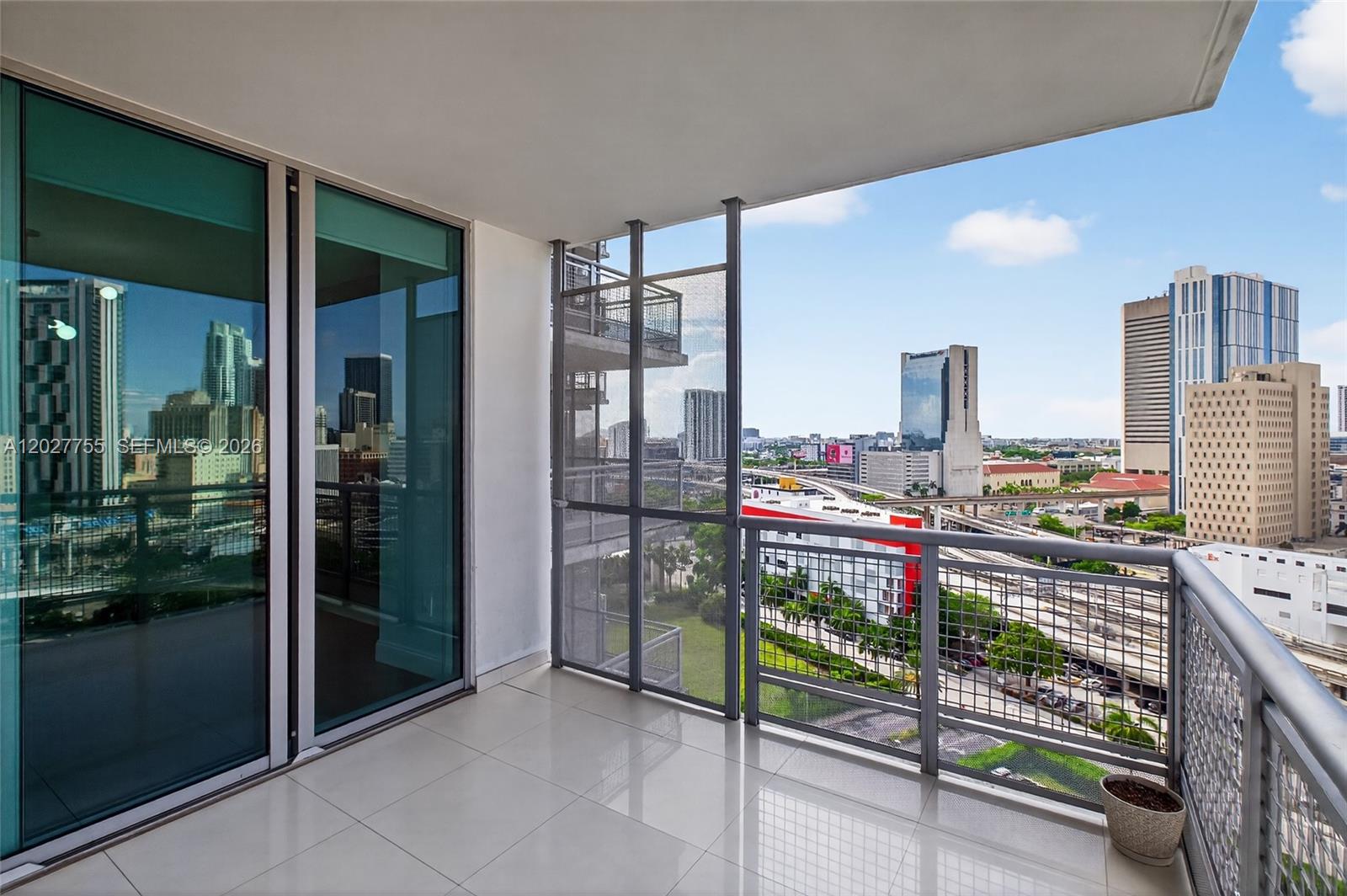 350 S Miami Ave #1705, Miami FL 33130