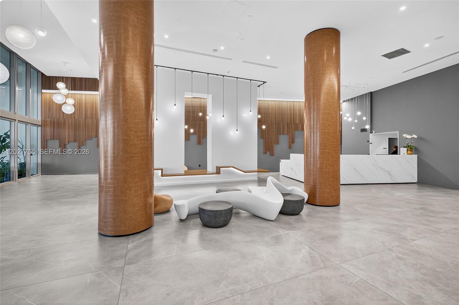 350 S Miami Ave #1705, Miami FL 33130