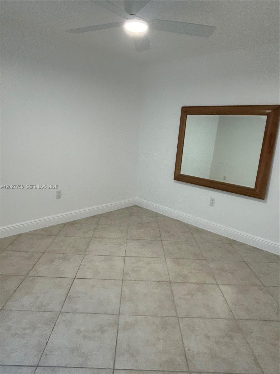 110 S Shore Dr #4E, Miami Beach FL 33141