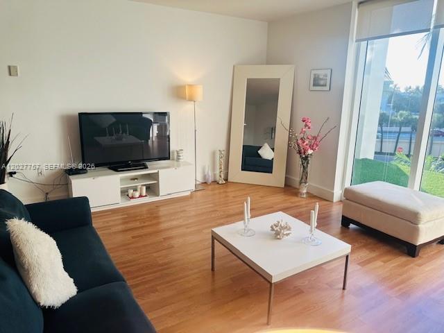 10275 Collins Ave #223, Bal Harbour FL 33154