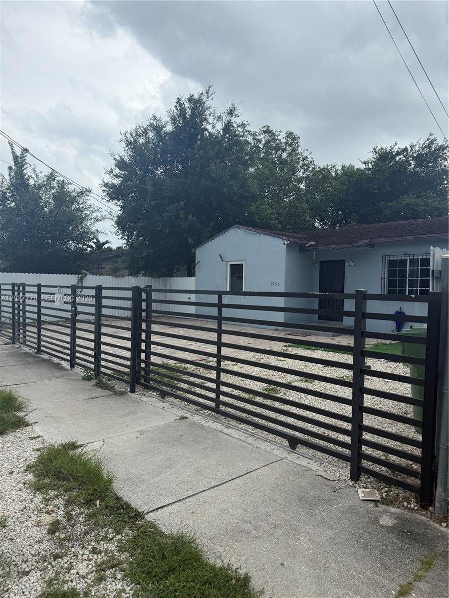 1750 NW 55th Ter, Miami FL 33142