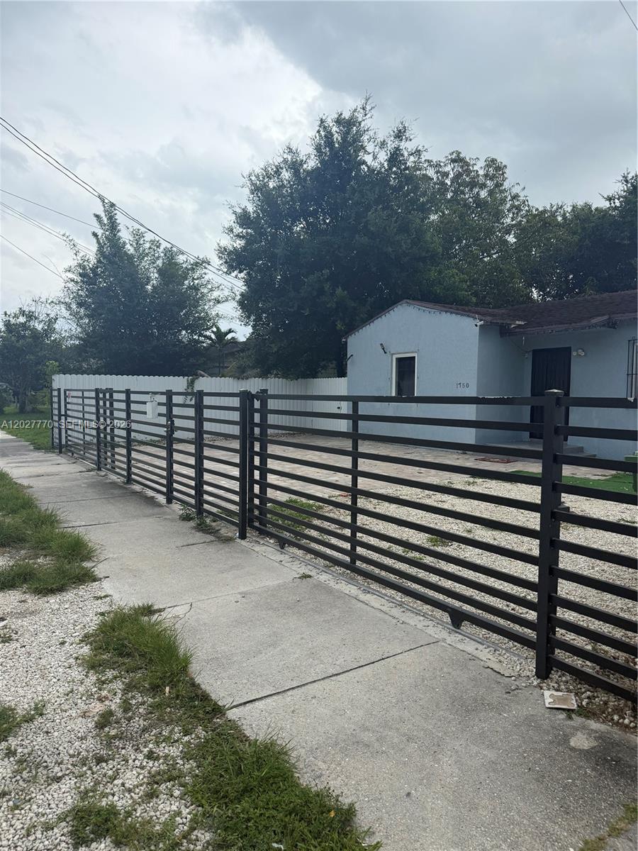 1750 NW 55th Ter, Miami FL 33142