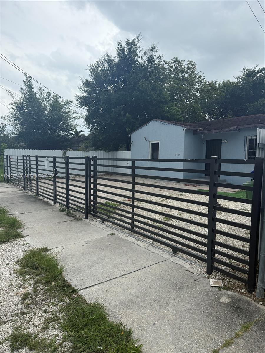 1750 NW 55th Ter, Miami FL 33142